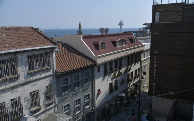 Kaftan Hotel