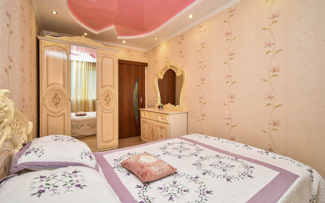 Апартаменты Любимый Дом на набережной Енисея