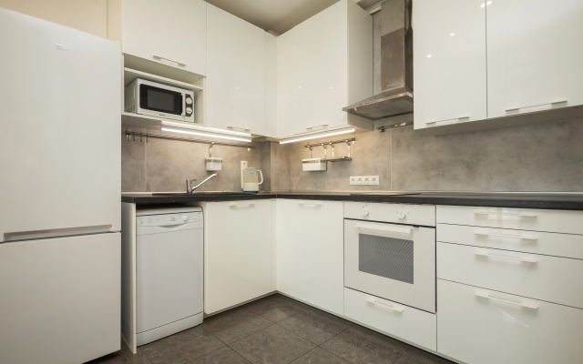 Na Bogdana Khmelnitskogo 10 Flat