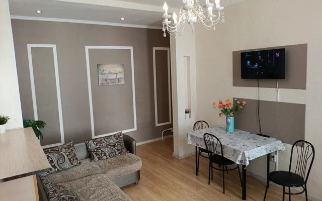 Квартира 2х-Комнатная на Восстания