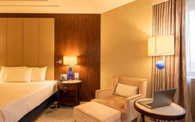Azimut Grand Tashkent Hotel