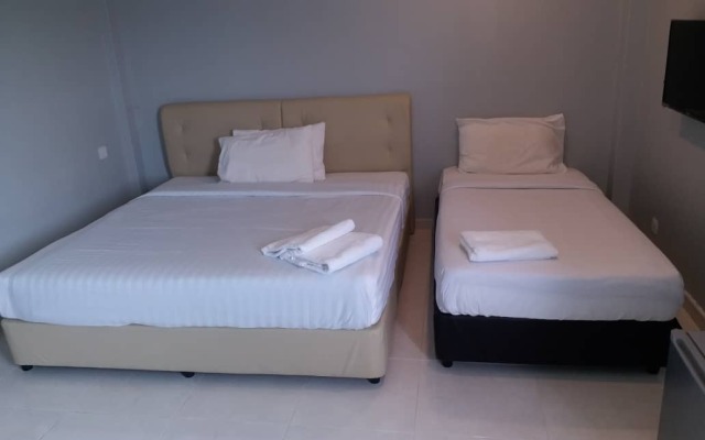 Dlima Beach Inn Langkawi Hotel
