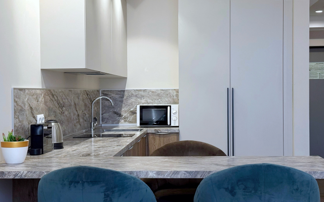 Mirror Ot Progosti Apartment