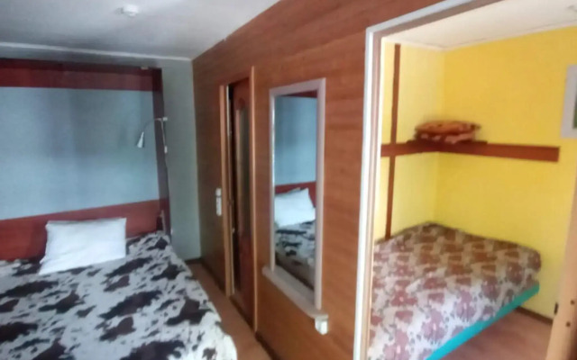 Апартаменты Двухкомнатная Мини в Центре