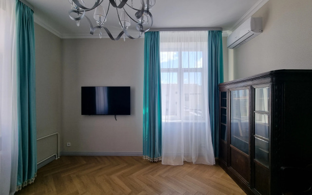 Na Kievskoy Flat