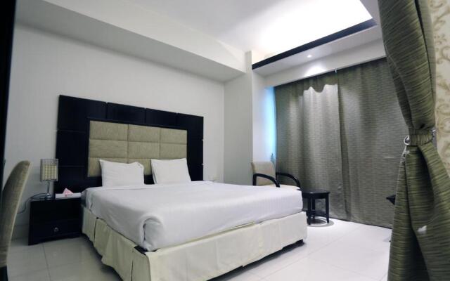 Orchid Business Hotel