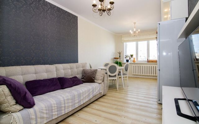 Апартаменты Трехкомнатная в центре города по ул. Ленина