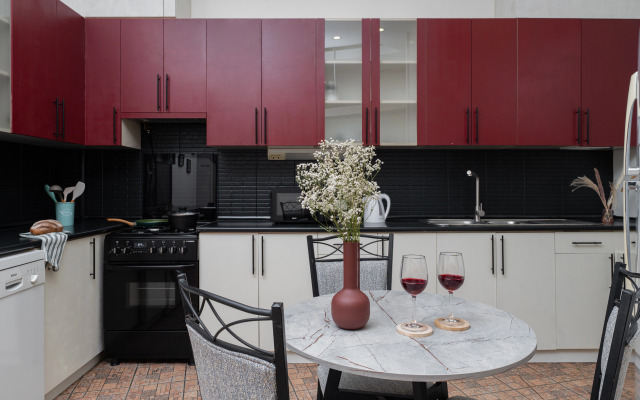 KeyGo #0159, 1 Bedroom, Balcony ,City Center Apartments
