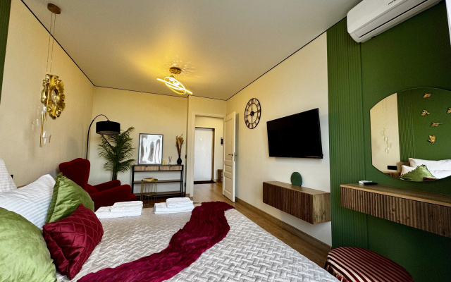 Квартира 1-к., 42 м² Изумрудная