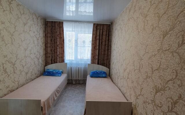 Na ulitse Obrucheva 6a Apartments