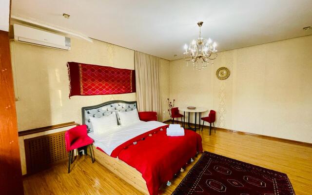 Квартира Moon Apartments Айбек 19 центр