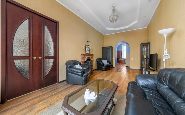 Апартаменты с камином на канал Грибоедова