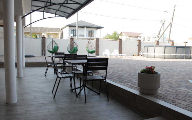 Na Zelenoy Guest House