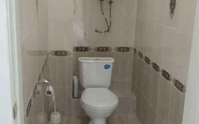 Naprotiv Brosko Moll Flat
