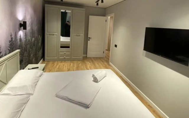 Квартира на Улице Тхапсаева 16