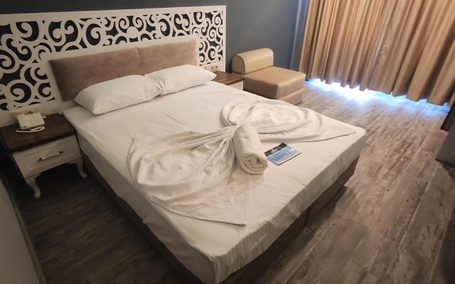 Kupala Beach Hotel