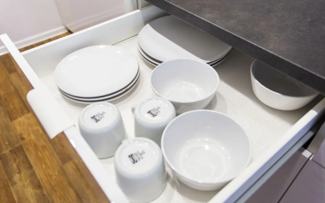 Квартира на Серышевском переулке, 3