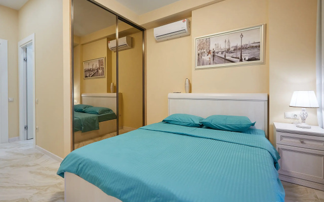 Svetlana Park Lux, 12 Etazh, 4 Komnaty Apartments