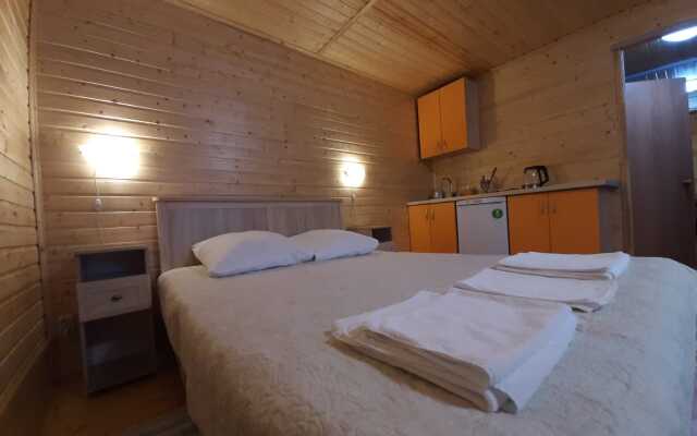 V Gostyah U Skazki Guest house