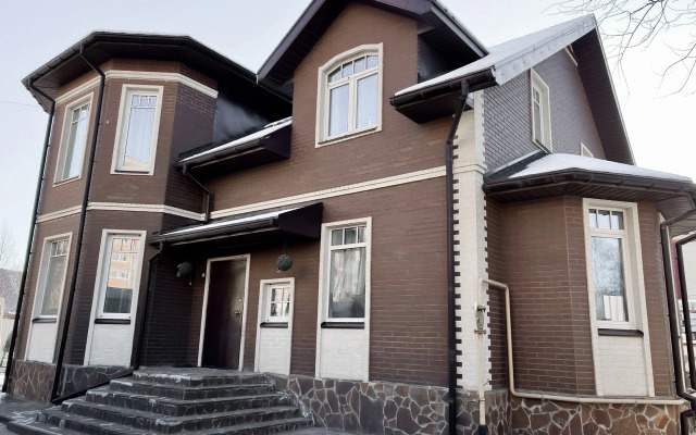 Частный дом Коттедж в Городе