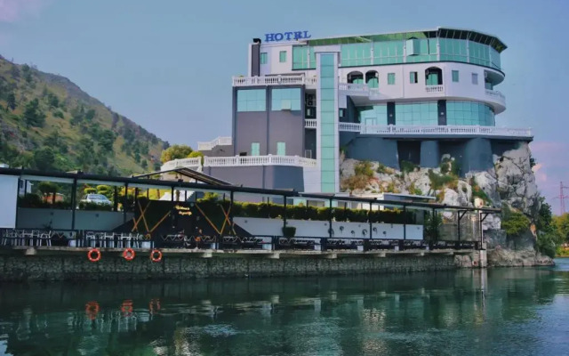 Prince of lake Hotel