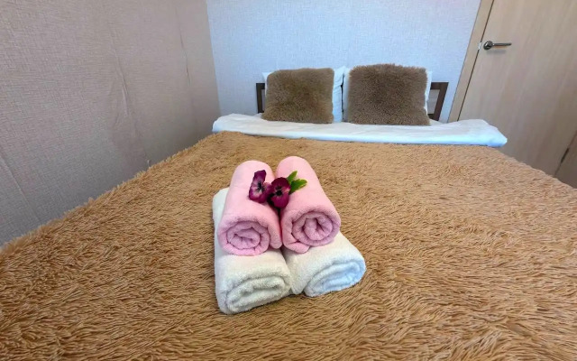 Квартира GoldApart Академика Макеева 20