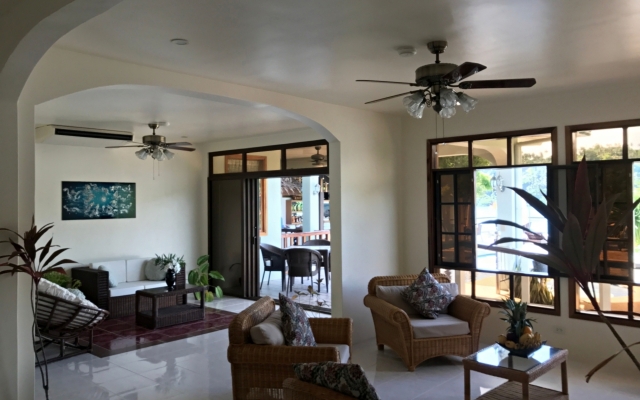 Edgewater Dive & Spa Resort