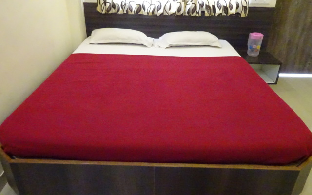 Sai Neelam Hotel