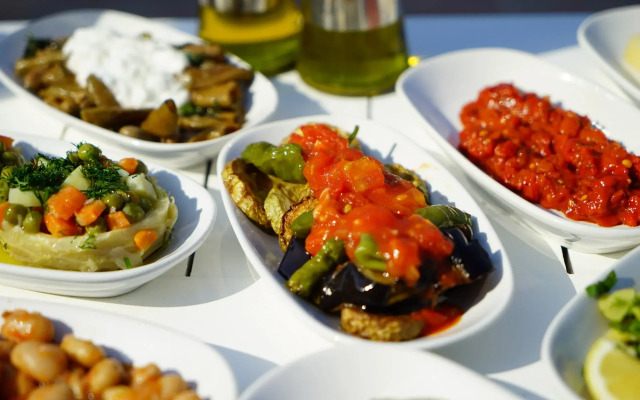 Zeytin Arası Apart Otel