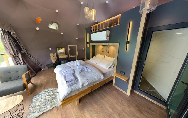 Kaledome orman evleri Glamping