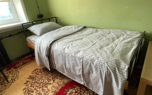 Komnata Na Odnogo V Tsentre Novosibirska Apartments