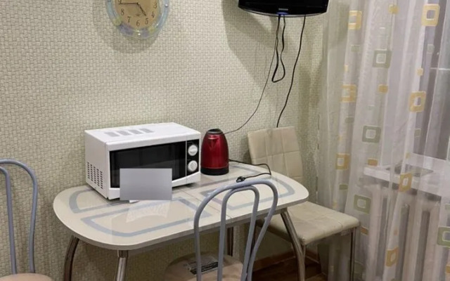 Квартира Уютная двухкомнатная