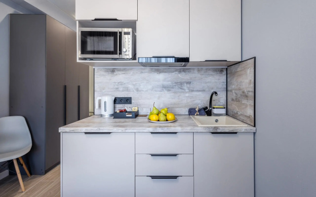 Квартира Уютная студия с бассейном на территории МореСолнцеАпарт