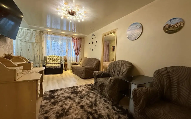 Апартаменты на улице Бутлерова 8