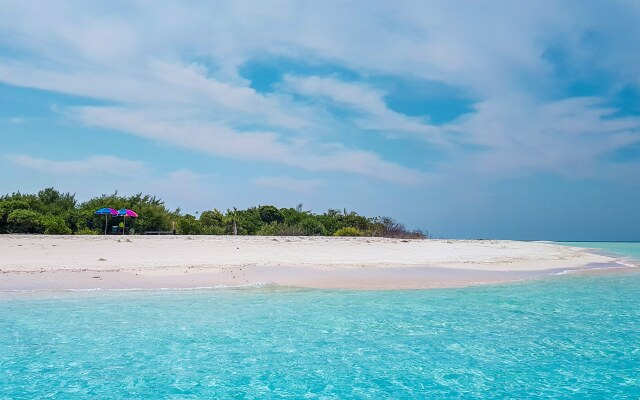 Гостевой Дом West Sands Ukulhas