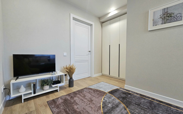 Golosova 32 Flat