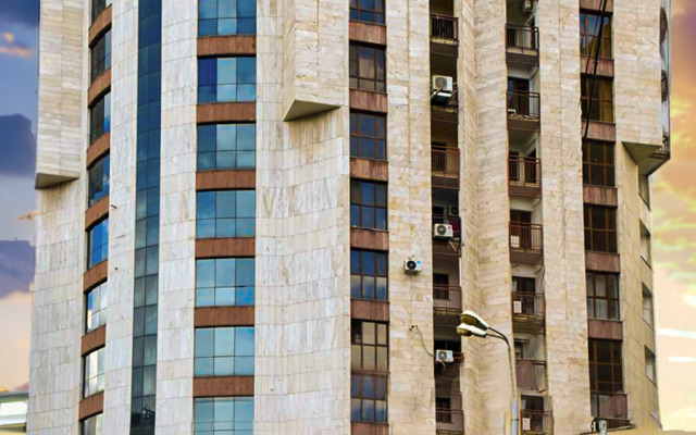 CheckInn Apartments
