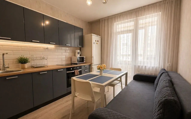 Квартира на улице Крымской Весны 5к5