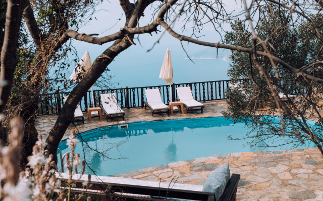 Отель Yediburunlar Lighthouse Boutique & Restaurant