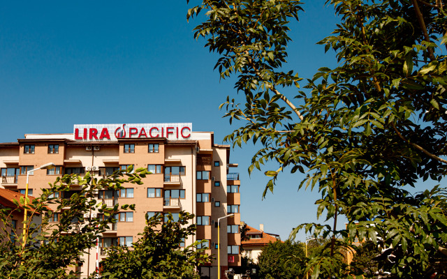 Lira Pacific Aparthotel