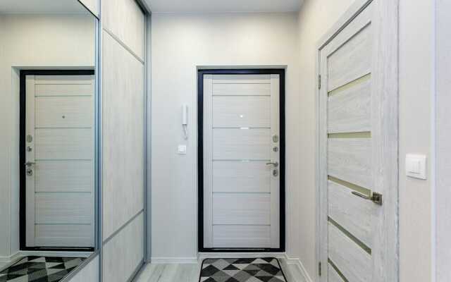 Квартира Прекрасная с Лаундж Зоной в Районе Броско Молл