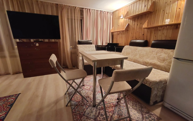 Апартаменты двухкомнатные NHome Сибирские