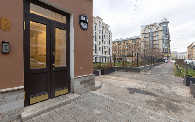 Dizaynerskaya studiya Orange Room u Nevskogo prospekta Flat