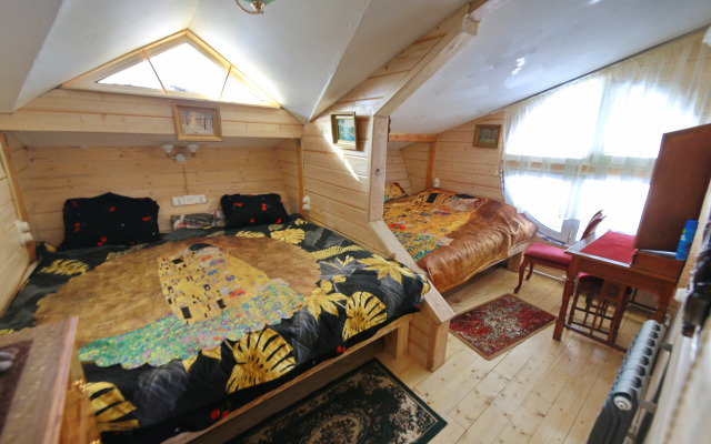 Domik Khobbita Bungalow