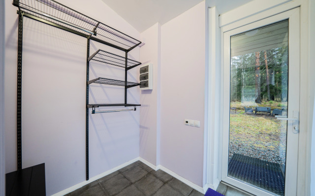 Частный дом Вилла Лаванда с камином у озера