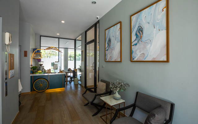 Palmetto Park Condominium