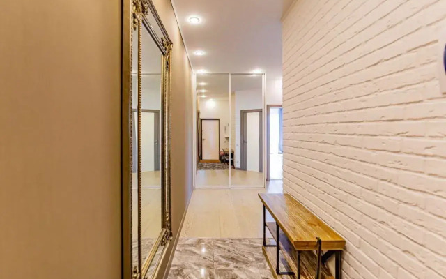 Na Primorskoy 30A Flat