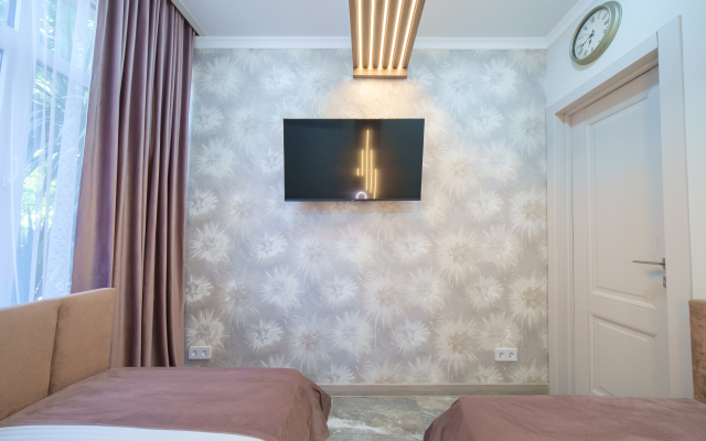 3-Kh Komnatnye  Na 1 Beregovoy Linii Apartments