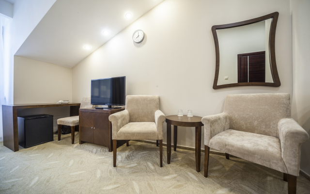 Grand Bajkal Hotel