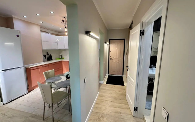 Ady Lebedevoy 47 Flat